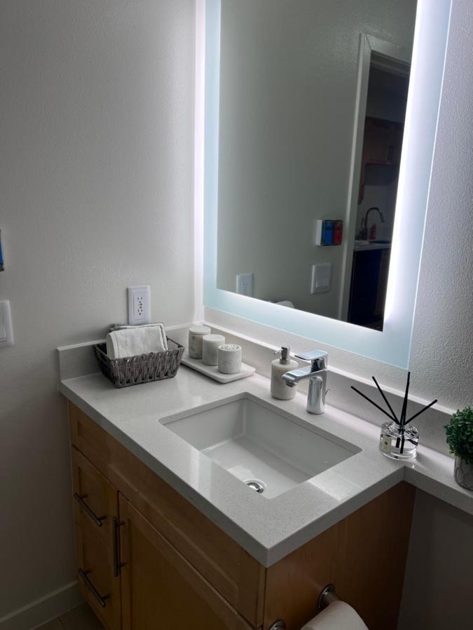 Arion- Cozy Santa Monica Getaway Steps To The Beach Free Parking Los Angeles Exterior photo