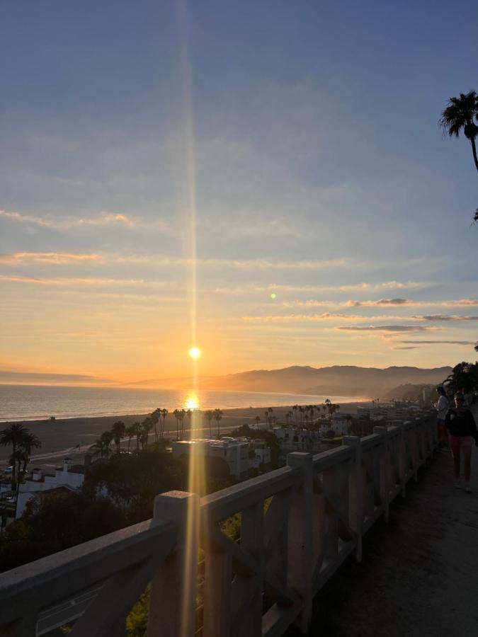 Arion- Cozy Santa Monica Getaway Steps To The Beach Free Parking Los Angeles Exterior photo